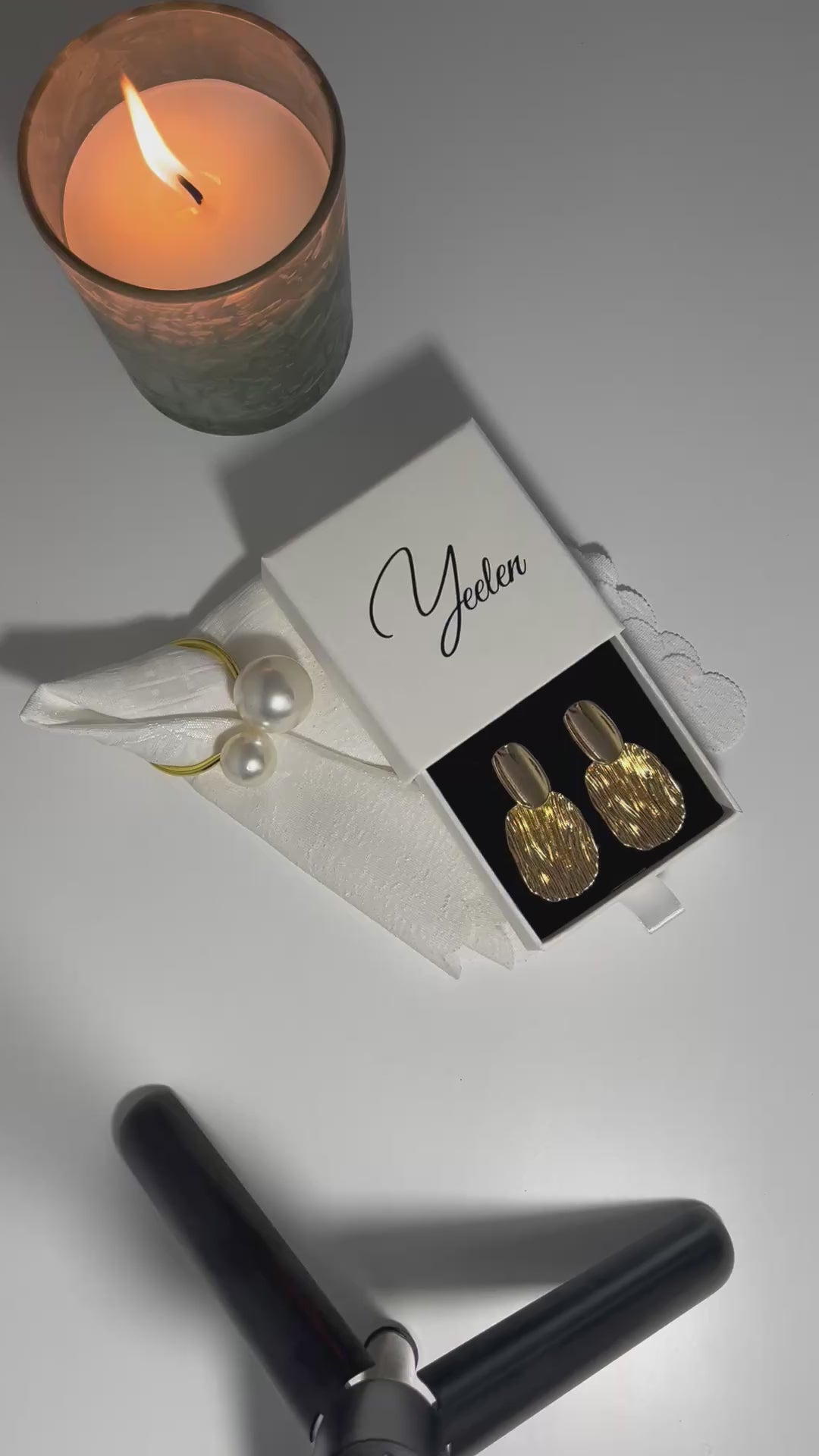 Lumière de soie Boucles d’oreilles